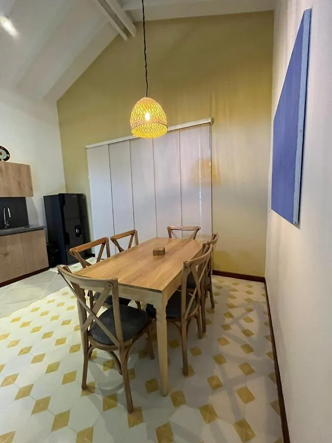 Apartamento El Diamante Campestre Medellín 0*,